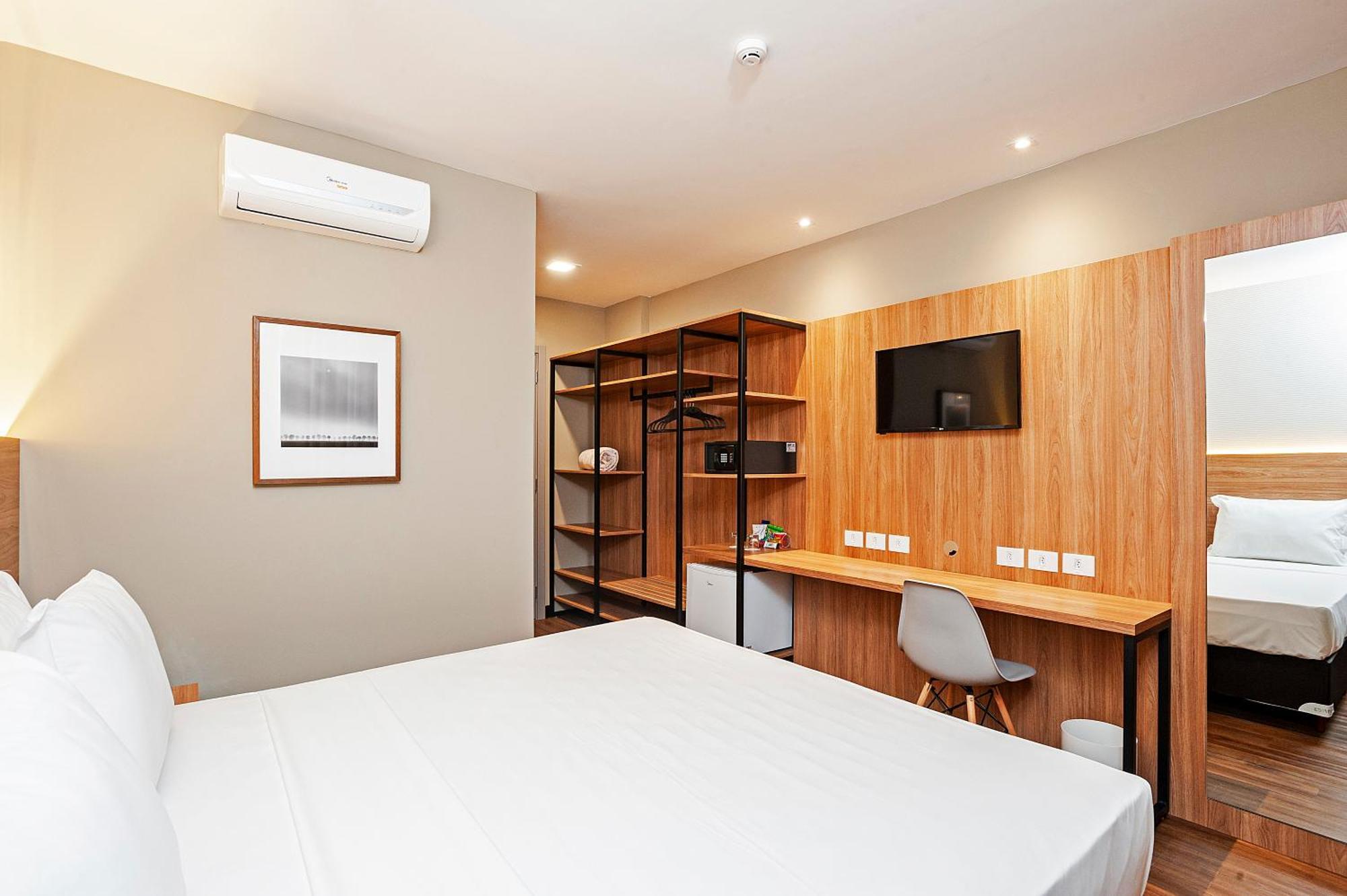Deluxe Room,1284333481:JPEG